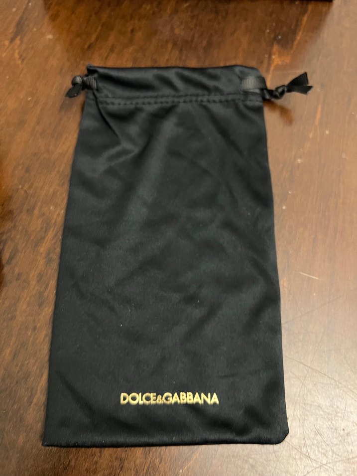Dolce & Gabbana Siyah gözlük kılıfı ve kutusu - Görsel 5