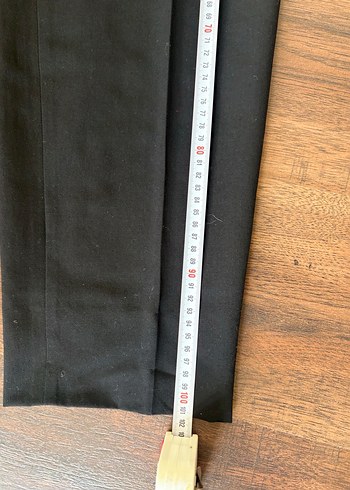 Kadın Siyah Pilili Kumaş Pantolon - Görsel 3