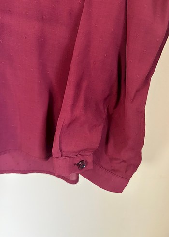 Bordo Düğmeli V Yaka Kadın Gömlek - Görsel 2