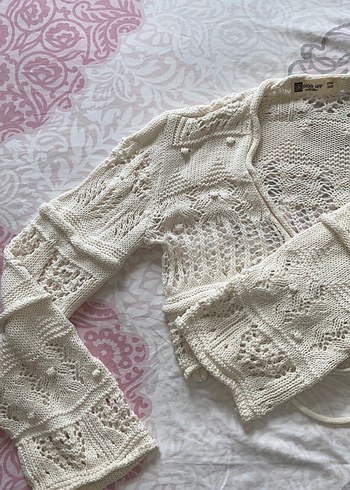 Nakışlı Beyaz Örgü Kız hırka - Görsel 8