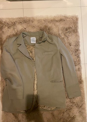 Bej Kadın Midi Boy Bol Kesim Kürk Detaylı Blazer - Görsel 4