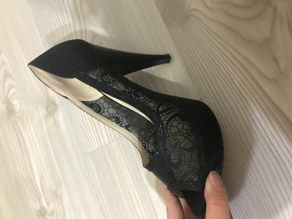 Dantel Detaylı Siyah Topuklu Kadın Ayakkabı - Görsel 2