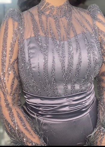 Gri Uzun Kollu İşlemeli Abiye Elbise - Görsel 3