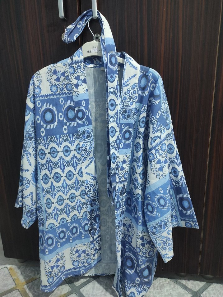 Mavi Batik Desenli Kısa Kimono - Görsel 2
