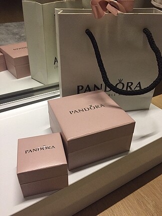 Pandora kutu