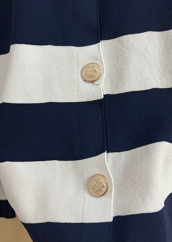 Düğmeli Çizgili Beyaz Kadın Hırka - Görsel 6