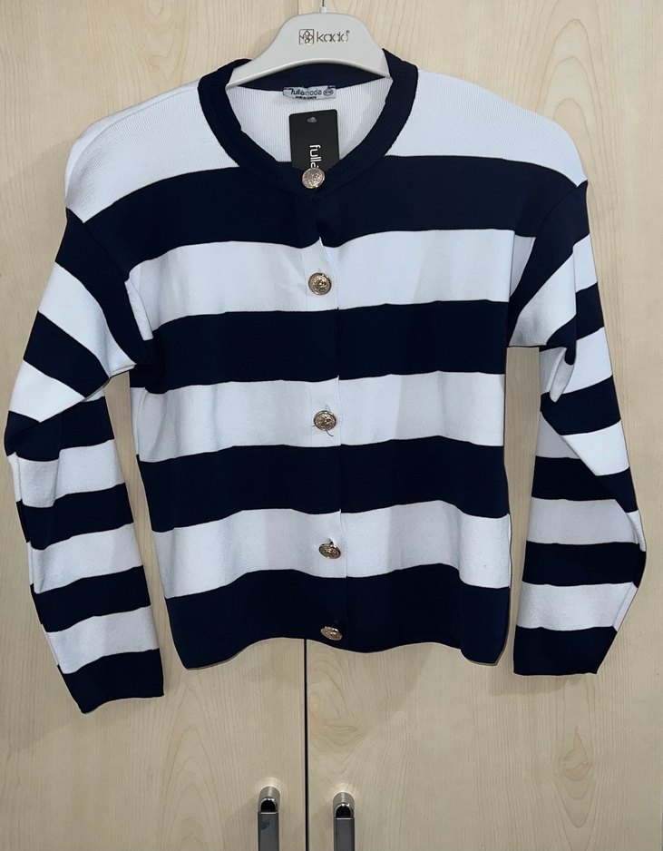 Düğmeli Çizgili Beyaz Kadın Hırka - Görsel 5