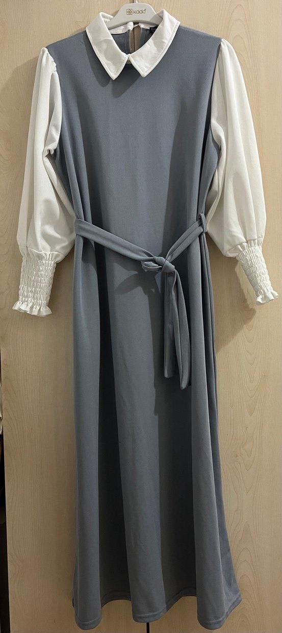 Gri Uzun yaka detay elbise - Görsel 3