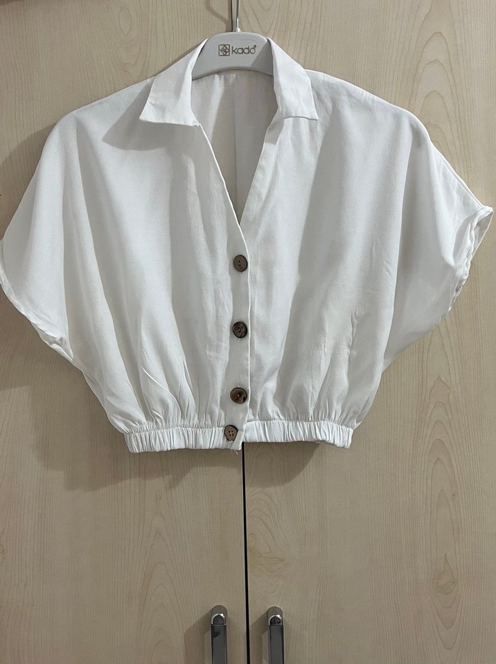 Düğmeli Beyaz Kısa Kollu Keten Gömlek - Görsel 5