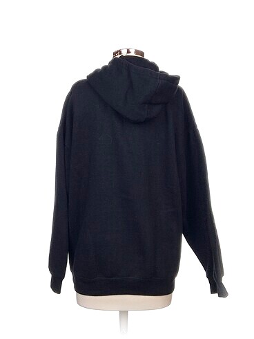 s Beden Pull and Bear Sweatshirt %70 İndirimli.
