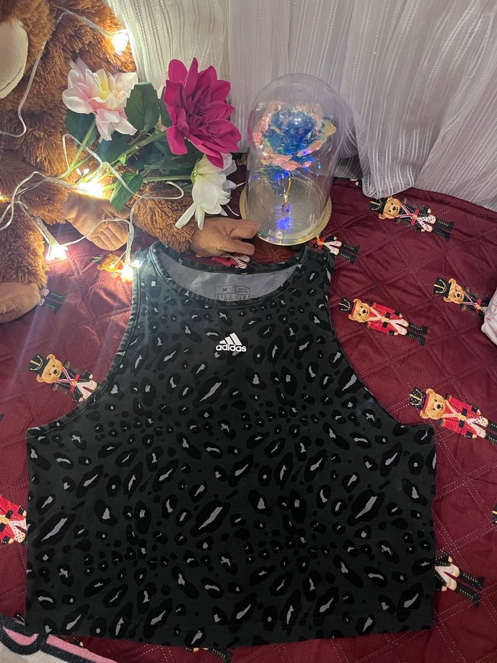 Adidas Özel Seri Kolsuz Bluz - Görsel 2