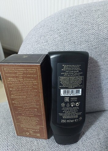 Avon Wild Country Erkek Parfüm + Saç Vücut Şampuanı