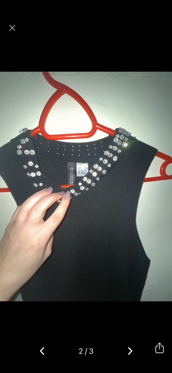 Taş Detaylı V Yakalı Siyah Mini Elbise - Görsel 2