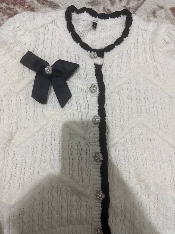 Beyaz hırka - Görsel 3