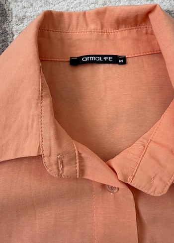 Düğmeli Kısa Kollu Bej Kadın Gömlek - Görsel 3