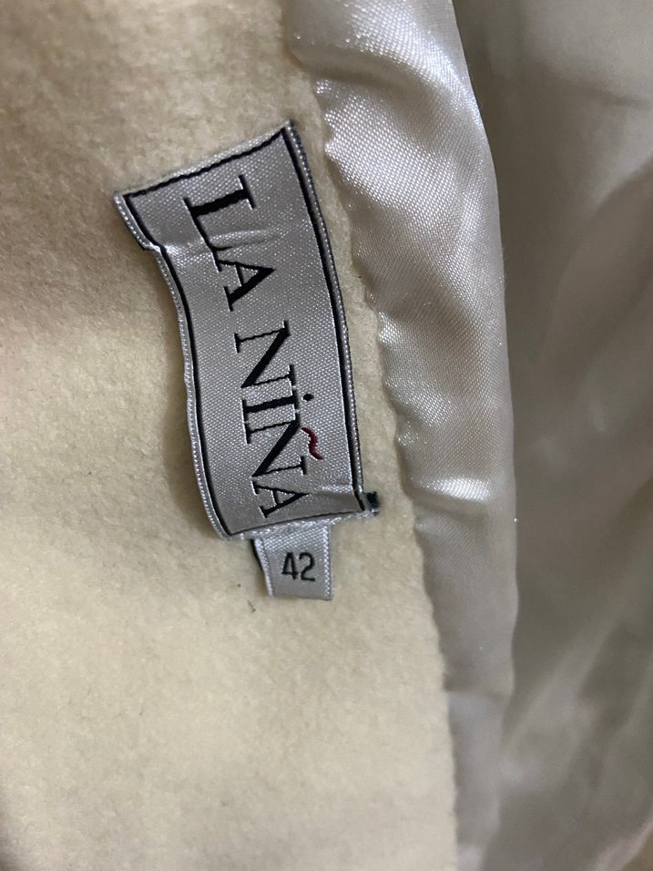 Bej Düğmeli Midi Kadın Kaban 40 42 arası - Görsel 3