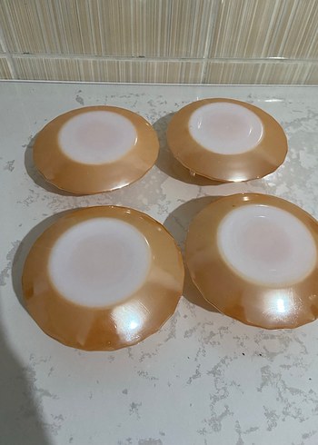 Parlak Bej 4'lü Fincan ve Tabak Seti antika - Görsel 3