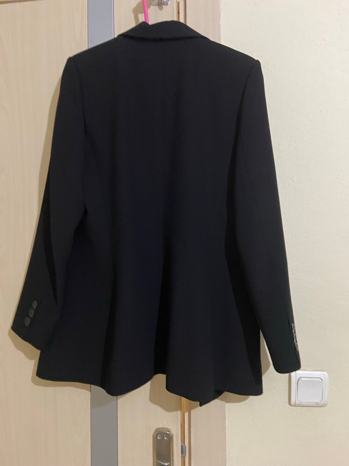 Siyah Düğmeli Uzun Kadın Blazer Ceket - Görsel 4