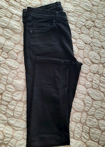 COLIN'S Erkek Siyah Kemerli Regular Fit Kot Pantolon