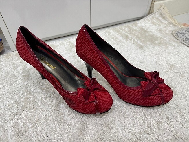 Kırmızı Stiletto Ayakkabı