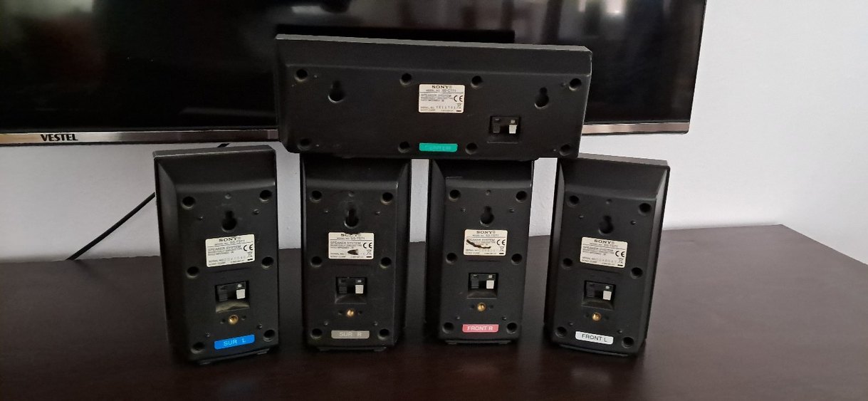 Sony 5 li takım set hoparlörleri - Görsel 3