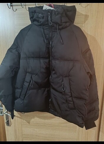 xs Beden Etiketli Pull and Bear Mont