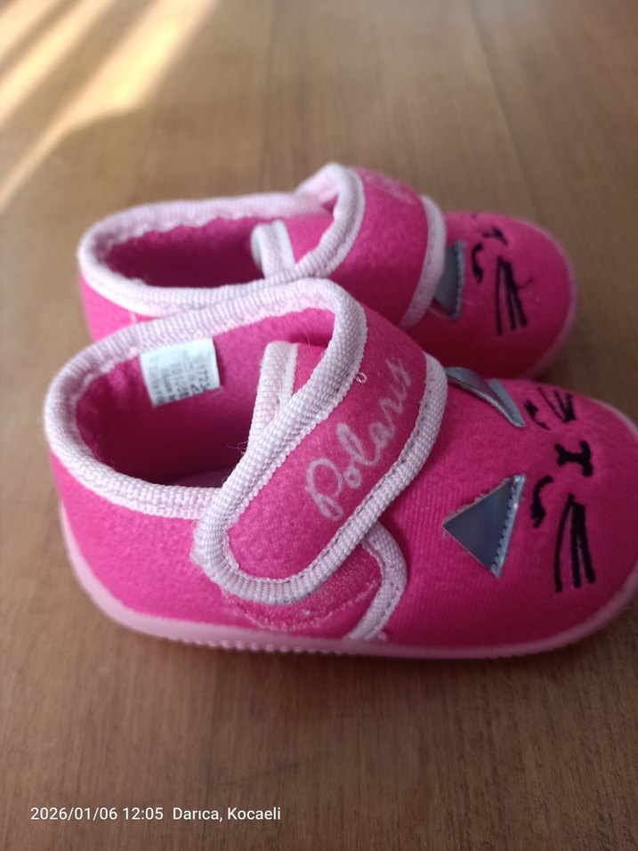 Kız Çocuk Pembe Sıcak Ev Terliği - Görsel 2