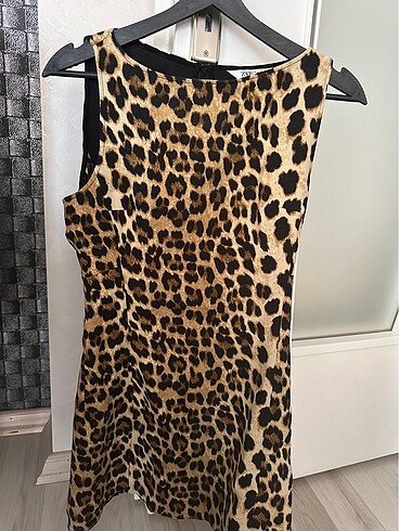 zara leopar elbise