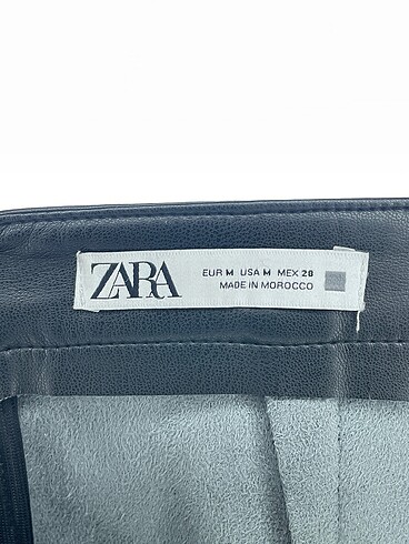 m Beden siyah Renk Zara Mini Etek %70 İndirimli.