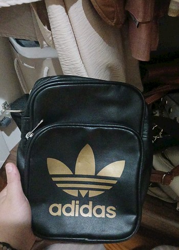 Adidas çanta