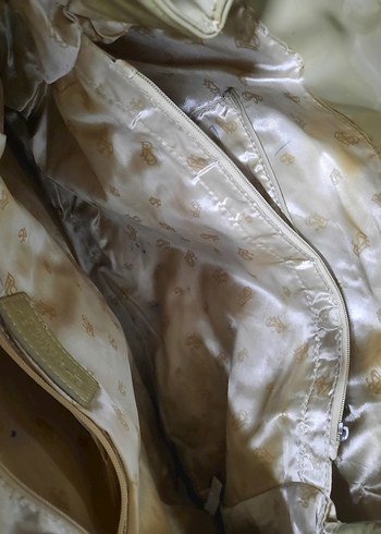 Bej Parlak Deri Tokalı Kadın Çanta - Görsel 5