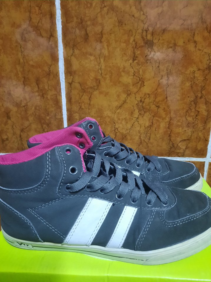 Kız Çocuk Gri Çizgili Spor Ayakkabı - Görsel 4