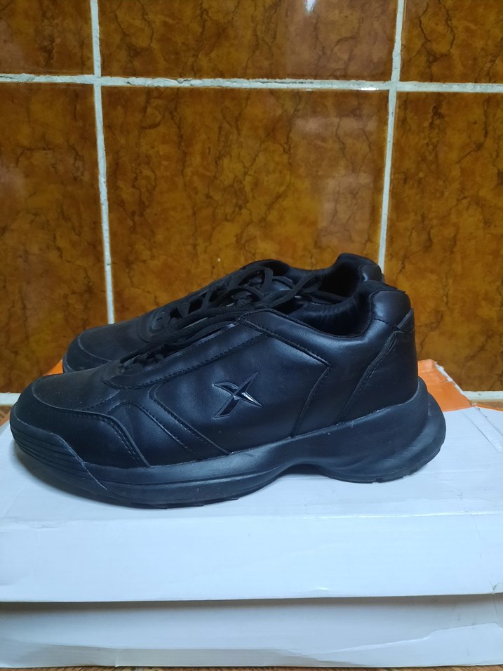 Siyah Bağcıklı kadın Spor Ayakkabı - Görsel 4