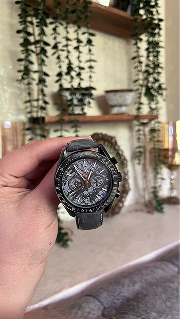 Omega saat