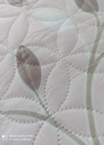  Beden Çiçek Desenli Pembe Çocuk Yatak Örtüsü pike