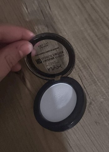 NYX HD Mineral Bazlı Bitirici Pudra Beyaz - Görsel 5