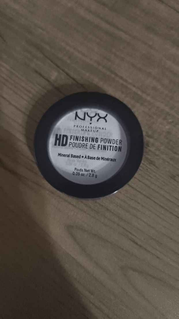 NYX HD Mineral Bazlı Bitirici Pudra Beyaz - Görsel 2