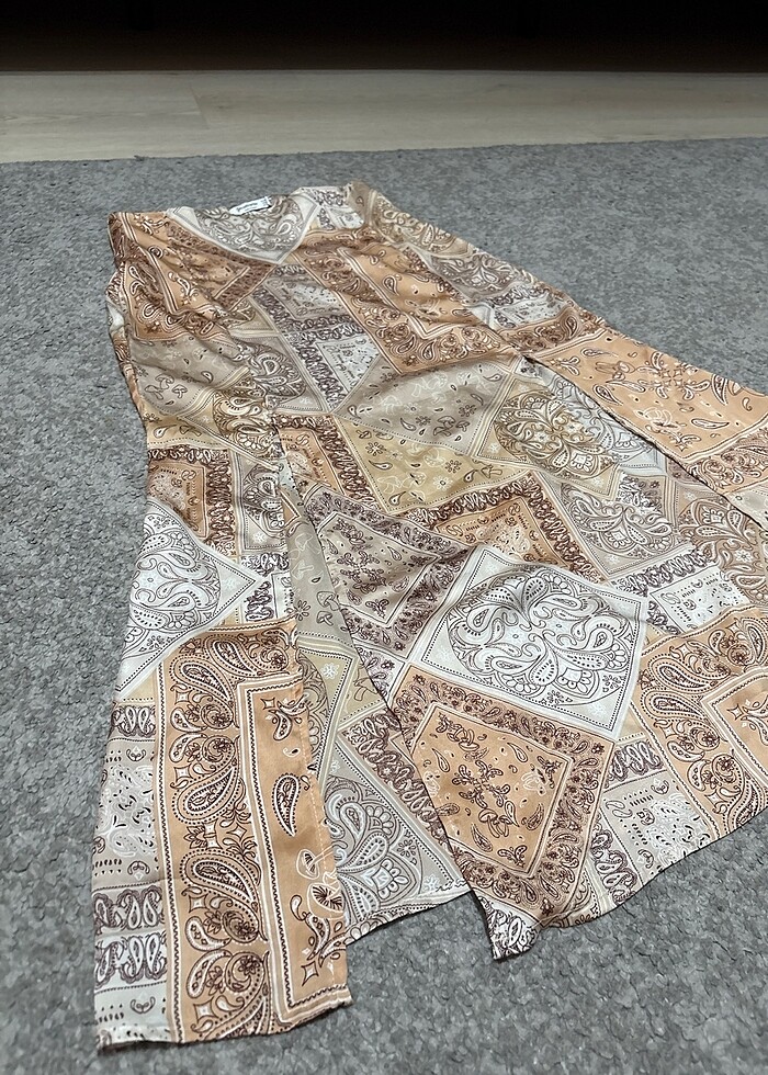 Stradivarius midi etek - Görsel 3