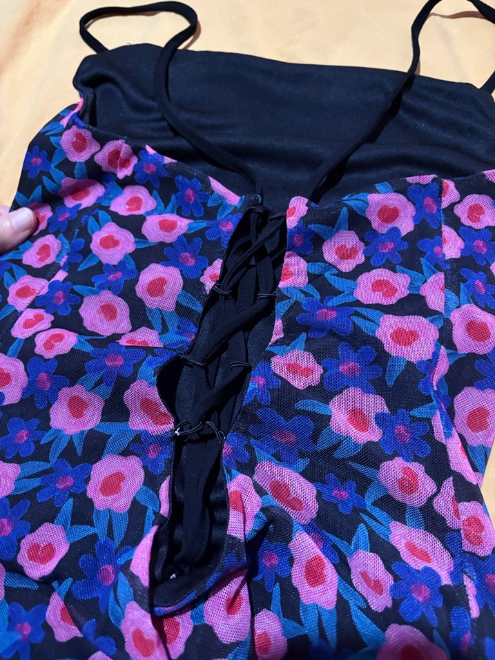 Mor Çiçek Desenli Uzun Askılı Elbise - Görsel 5