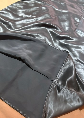 Mavi Parlak Gotik İnce Askılı Midi Gecelik - Görsel 4