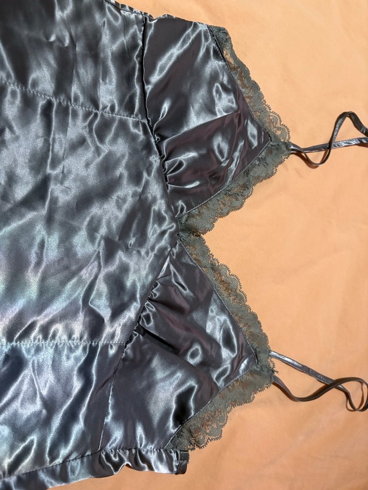 Mavi Parlak Gotik İnce Askılı Midi Gecelik - Görsel 2