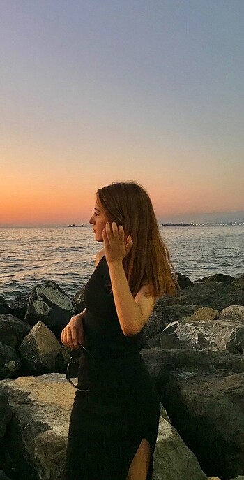 s Beden Yırtmaçlı uzun elbise