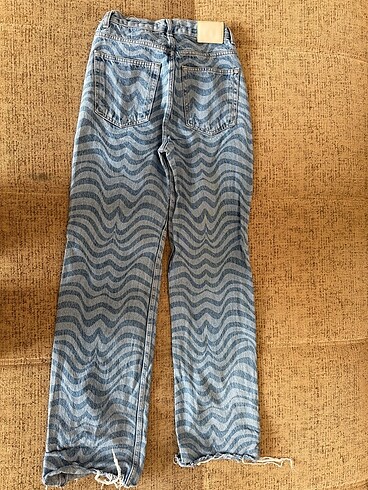 34 Beden Pull&bear straigt jean