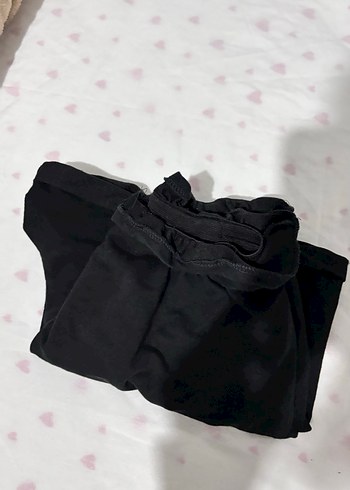 Kadın Siyah Fırfırlı Şort - Görsel 4