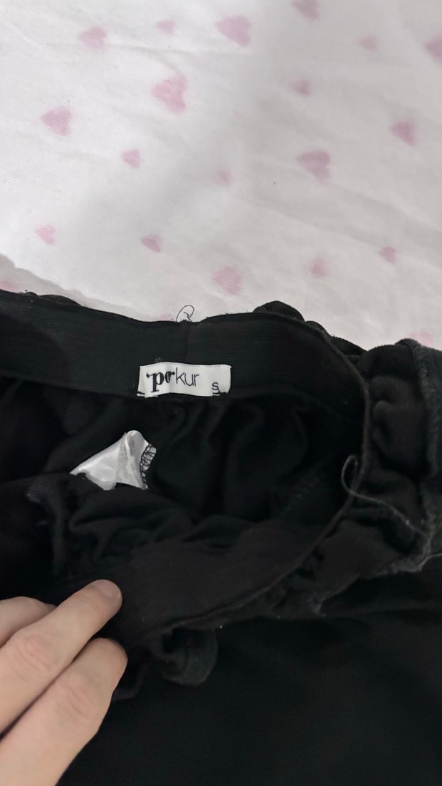 Kadın Siyah Fırfırlı Şort - Görsel 2