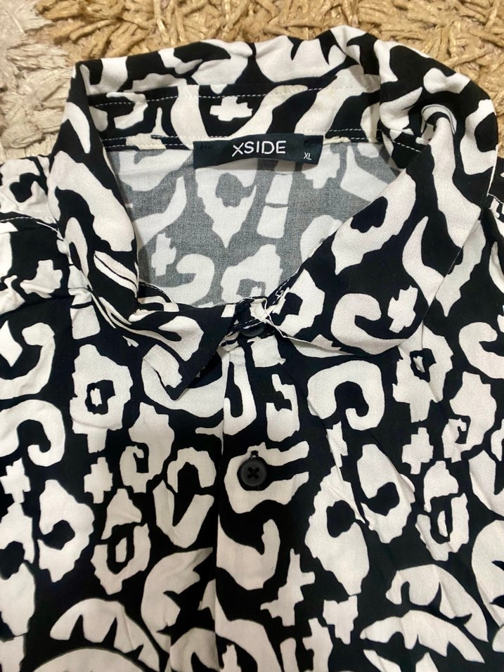 LCW siyah beyaz desenli kısa kollu gömlek - Görsel 2