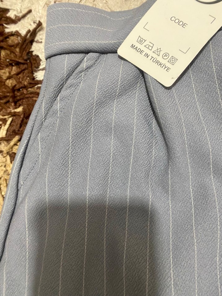 Gri Çizgili Kadın Kumaş Pantolon - Görsel 3