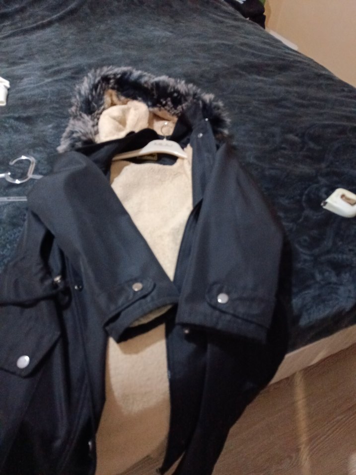 Düğmeli Siyah Kadın Uzun Mont - Görsel 5