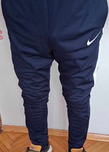 Nike Lacivert Dar Kesim Eşofman - Görsel 5