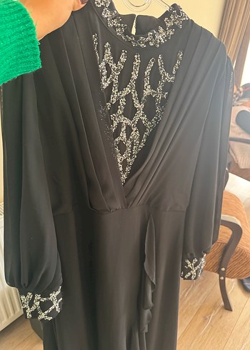 Uzun Siyah Nakışlı Gotik Kadın Elbise - Görsel 2